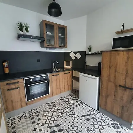 Maisonnette T1 Avec Jardin * Saint-Laurent-sur-Sèvre